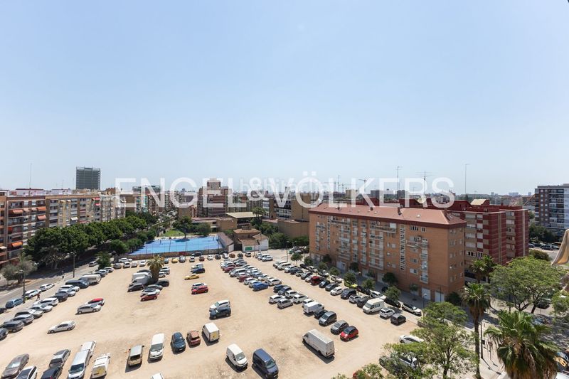 Foto 1647a463-2957-49c2-bcfd-08b64b279c80. Pis amb calefacció aparcament a Soternes Valencia