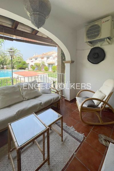 Foto 672ecbff-cec4-4557-914f-ad68d8e887c5. Casa amb calefacció piscina a El Puerto Dénia