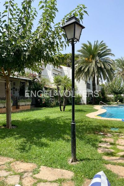 Foto cc45da6b-cdbf-44bd-b9f1-e5d28316d549. Casa amb calefacció piscina a El Puerto Dénia