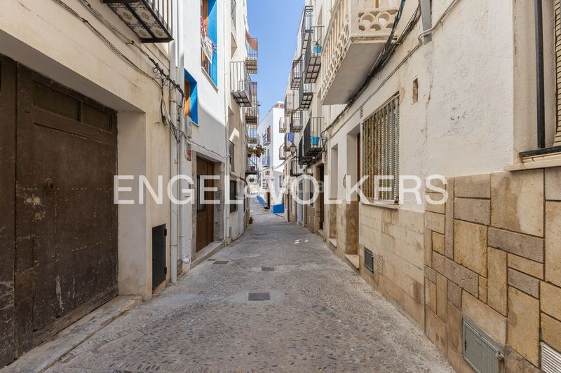 Foto 0c18c386-fa8f-4e5e-8486-99ce954943e1. Casa adossada amb calefacció a Centro-Casco Antiguo Peñíscola