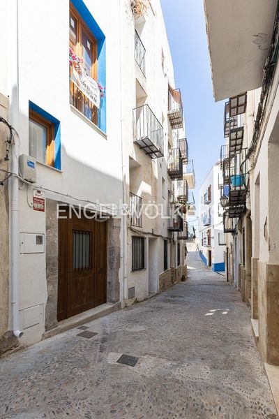 Foto 563eb3d6-2bb3-401c-9b5c-8be88ef66b3e. Casa adossada amb calefacció a Centro-Casco Antiguo Peñíscola