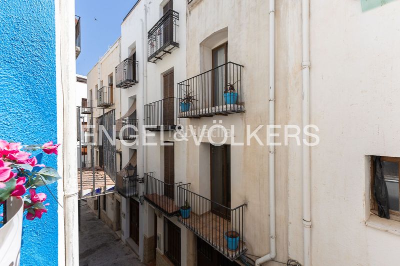 Foto 57a35024-ad74-4d58-a3de-ba5d42c37483. Casa adossada amb calefacció a Centro-Casco Antiguo Peñíscola