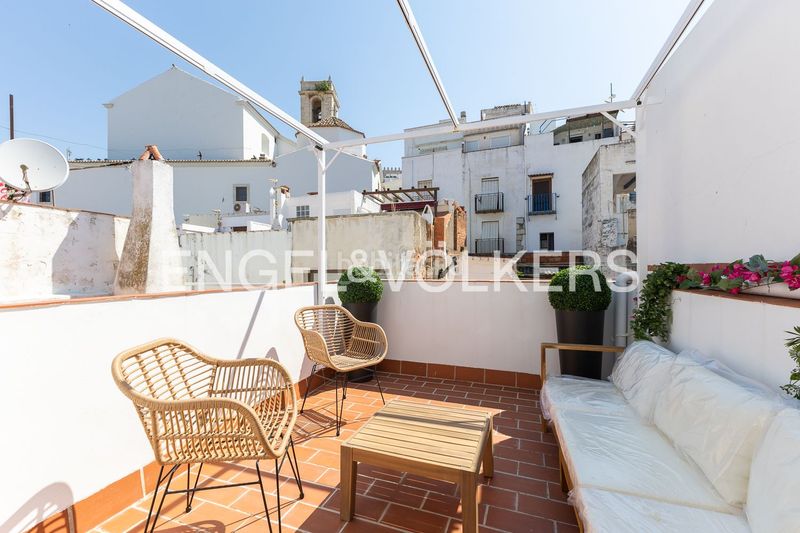 Foto 97ce2629-92f4-4b05-a934-2ab2898360e2. Casa adossada amb calefacció a Centro-Casco Antiguo Peñíscola