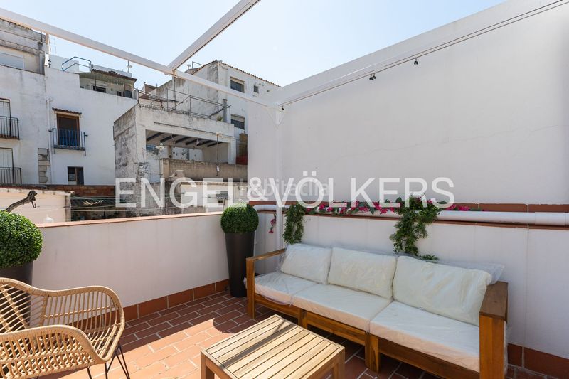 Foto a3cc646b-fa43-4624-a2bd-ad9ec9ba176a. Casa adossada amb calefacció a Centro-Casco Antiguo Peñíscola