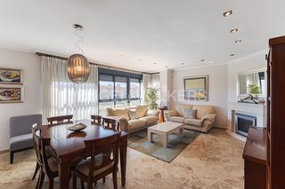 Lloguer Pis  Gongora. Elegante vivienda frente al parque del turia
