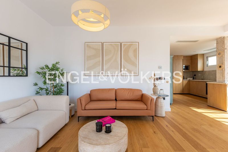 Foto dc0b1418-6265-44f5-bca3-59bc45155d25. Pis amb calefacció a La Petxina Valencia