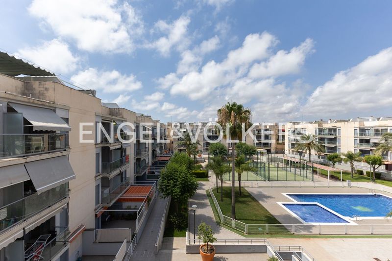 Foto 04d557a7-c2cb-48a8-b8ba-48ffafe65c5e. Affitto attico con riscaldamento parcheggio piscina in Almenara