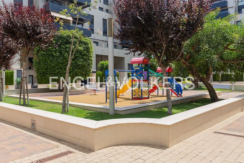 Foto d9a84ffe-68c7-436e-a1fc-a3a3357d83e1. Dúplex amb calefacció aparcament piscina a Barrio Benicalap Valencia