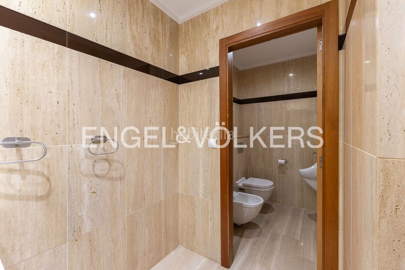 Foto e350b7e4-9c31-432f-a2cf-74b98393a889. Dúplex amb calefacció aparcament piscina a Barrio Benicalap Valencia