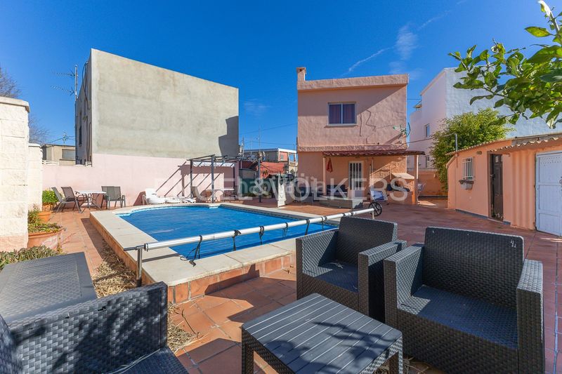 Foto 606f87cb-458e-4fcb-8935-cb0afb280784. Casa amb calefacció aparcament a Grau de Gandía-Marenys de Rafalcaid Gandia