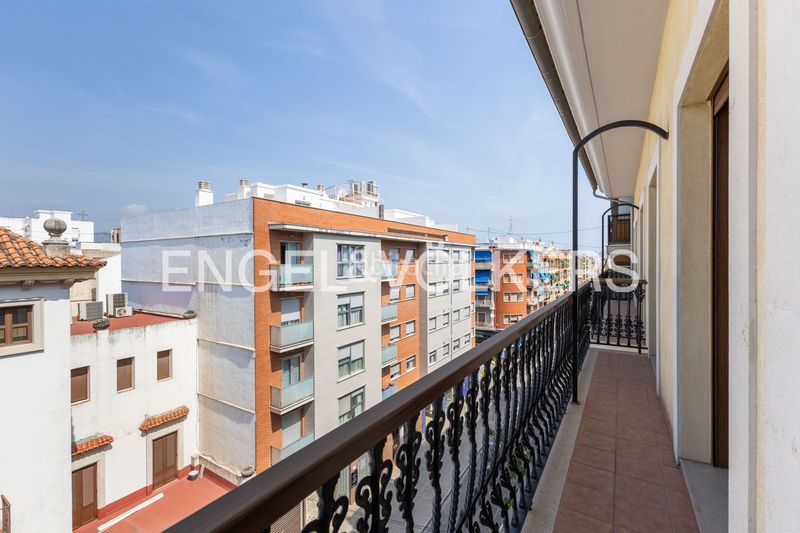 Foto a1a2a08f-a24c-4e7a-a989-0986a83c7ac2. Dúplex amb calefacció aparcament a Centro Histórico Gandia