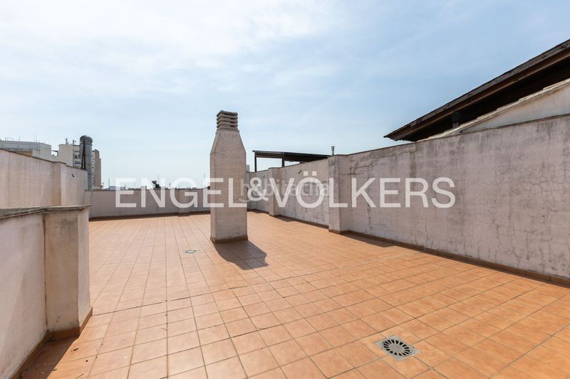 Foto de06f563-9d97-4637-8f6a-0d819db2ba8e. Dúplex amb calefacció aparcament a Centro Histórico Gandia