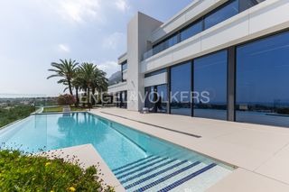 Rent House in El Montgó. Villa de lujo con vistas panorámicas en dénia
