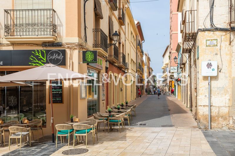 Foto 1640c6d6-a39c-4a05-8f0e-bbb7c2286aef. Pis amb calefacció a Centro Urbano Dénia