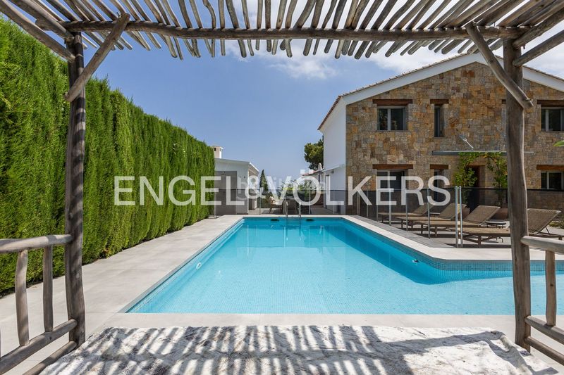 Foto 83114876-e976-4155-bd92-a4d4e2d0eaeb. Casa amb calefacció aparcament piscina a El Montgó Dénia