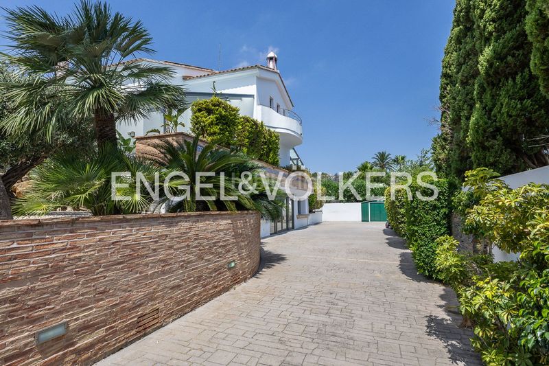 Foto ad308708-97e7-4226-acfa-52d71fc5b58b. Casa amb calefacció aparcament piscina a El Montgó Dénia