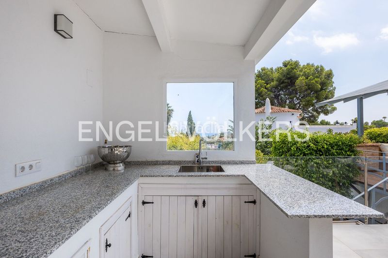 Foto db880a5e-db84-40ca-add6-6e1340272a8c. Casa amb calefacció aparcament piscina a El Montgó Dénia