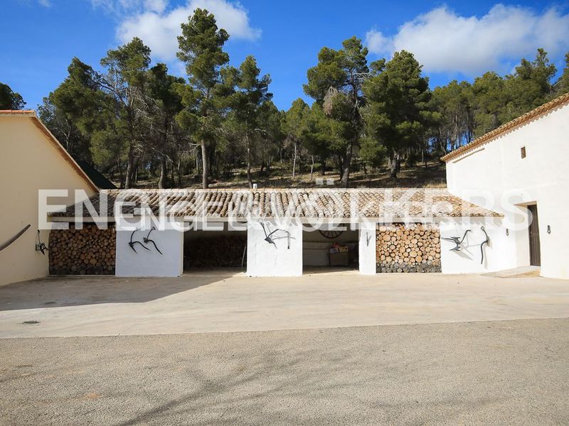 Foto 53f6006a-fbeb-479b-8c1e-0d6ce7a11f72. Masia amb calefacció piscina a Ayora