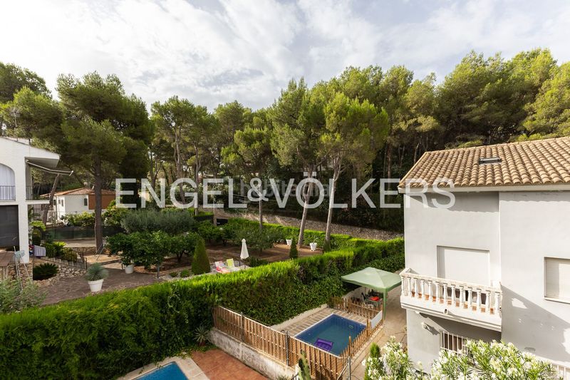 Foto 852aaf50-ceff-4496-8db2-8dcdde0c9409. Casa amb calefacció piscina a Godelleta