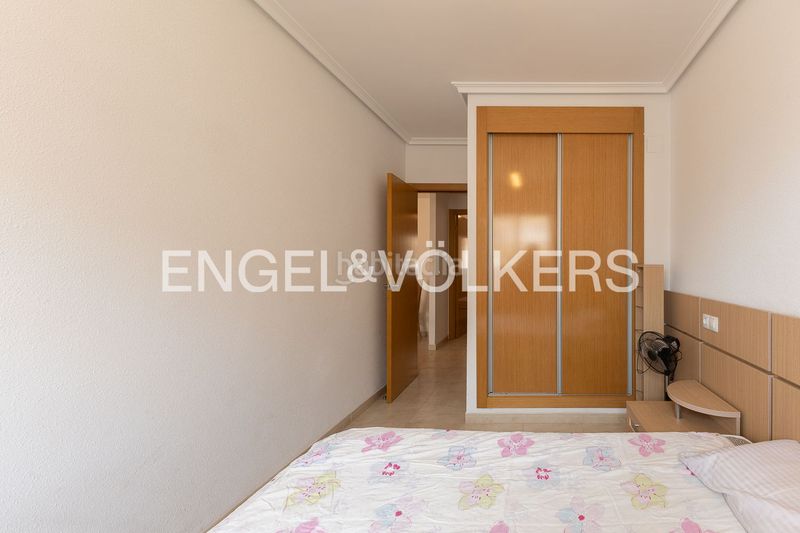 Foto c26874dd-6239-4384-9aec-91d3e8f08cbc. Pis amb calefacció aparcament piscina a Jardines del Mar Oropesa del Mar