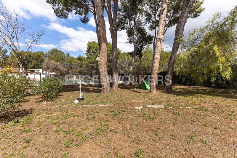 Foto 8844bbc8-13a1-468a-87d4-d0424648990e. Casa amb calefacció aparcament piscina a Los Pinares-La Masia Bétera