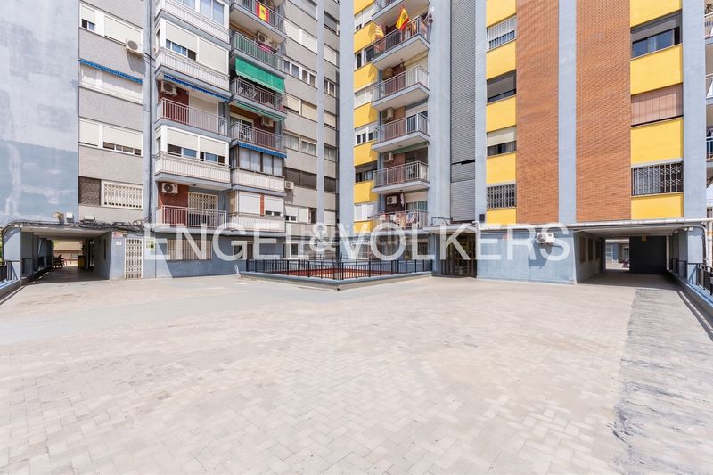 Foto db0aca85-8e9a-4b3c-99f6-af2597de1cc9. Pis amb calefacció a La Creu del Grau Valencia