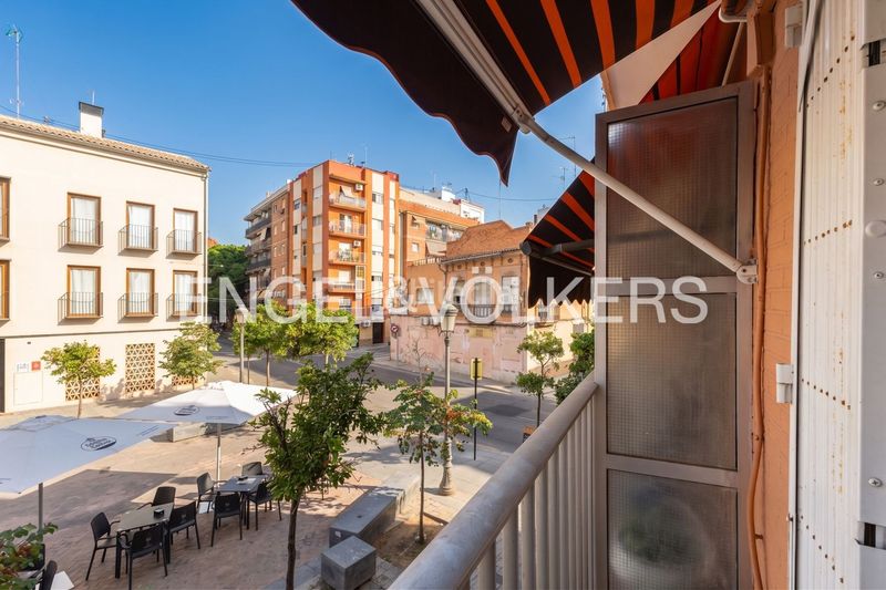 Foto f0d97844-73eb-41c0-bdbf-f7a9716525af. Pis amb calefacció a El Cabanyal-El Canyamelar Valencia