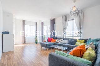 Location Appartement  Carrer clavells. Vivienda reformada con balcón en una de las mejores zonas de pue