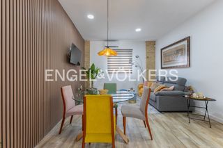 Lloguer Pis a Malva Rosa. Bonita vivienda reformada en malvarosa corta estancia
