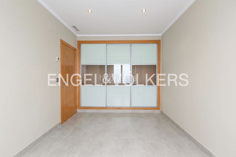 Foto a48a316f-1a73-46a2-a969-19be0163e813. Casa adossada amb calefacció aparcament a Carcaixent
