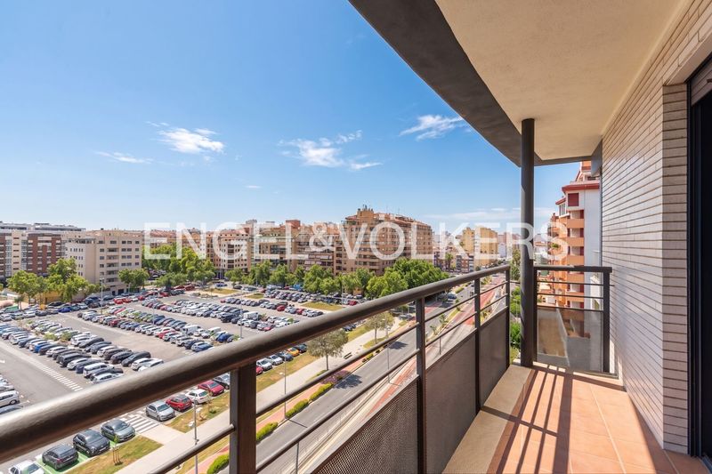 Foto cfffc185-afad-42a9-b249-bb959110480b. Àtic amb calefacció aparcament a Zona Avenida del Mar Castellón de la Plana