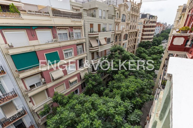 Foto a9d03b35-50a4-4f6c-b167-157badf95999. Pis amb calefacció a Gran Via Valencia