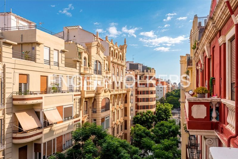 Foto d1e87776-9a4c-4370-ac6c-0170c6111bd0. Pis amb calefacció a Gran Via Valencia