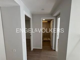 Miete Etagenwohnung in Trinitat. Diseño, luz y confort en el corazón de trinitat
