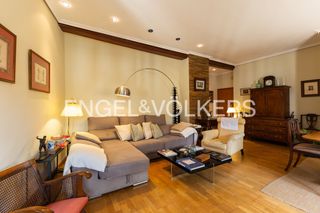 Appartamento en La Seu. Elegante apartamento de 3 dormitorios en el centro historico de