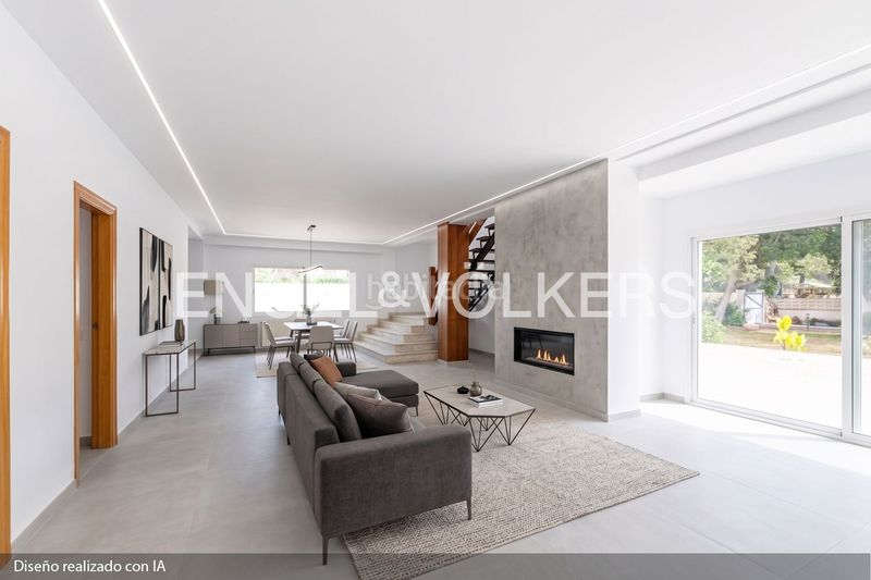 Foto a25788d0-f14a-4378-a2b1-ff85b07e2d49. Casa amb calefacció aparcament piscina a La Cañada Paterna