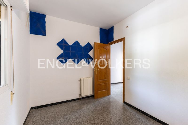Foto f34cf533-2c1e-4c05-9fb2-811f3cdc3a0b. Casa amb calefacció aparcament piscina a La Cañada Paterna