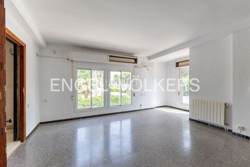 Foto fd16555c-23bf-4e92-985d-2a8a446466fa. Casa amb calefacció aparcament piscina a La Cañada Paterna