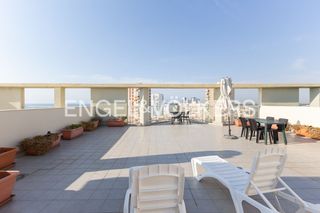 Miete Etagenwohnung in Playa del Puig. Ático dúplex con vistas al mar de septiembre hasta junio