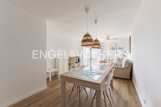 Alquiler Piso  Carrer dels dofins. Larga estancia a partir de septiembre apartamento reformado fren
