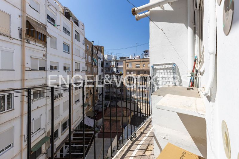 Foto f4911e03-0b50-44ce-bb4b-a751a0aef61e. Pis amb calefacció a El Pla del Remei Valencia