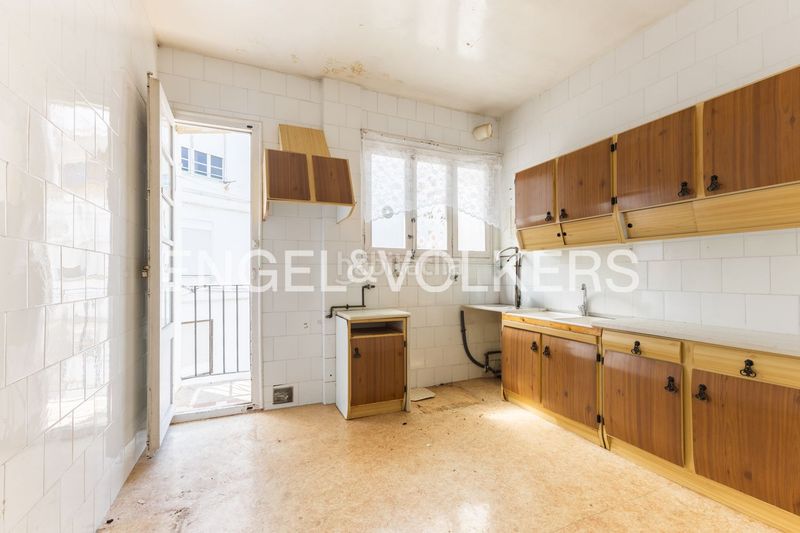 Foto f943d0af-7987-4e88-b93a-a9356e571818. Pis amb calefacció a El Pla del Remei Valencia