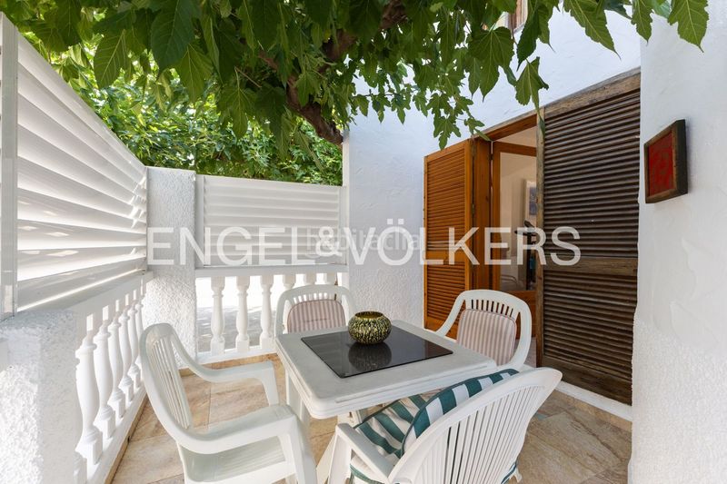 Foto 1f66634c-b9fd-4f8c-8000-3853226ecd5d. Casa adossada amb calefacció aparcament a Playa Morros de Gos Oropesa del Mar