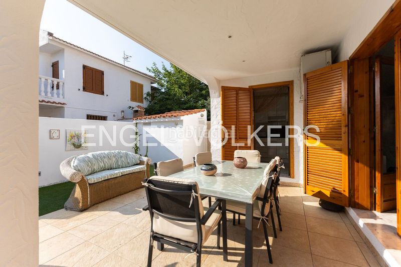 Foto 98a02af8-aac0-4f9e-93c7-d2ad734949b4. Casa adossada amb calefacció aparcament a Playa Morros de Gos Oropesa del Mar
