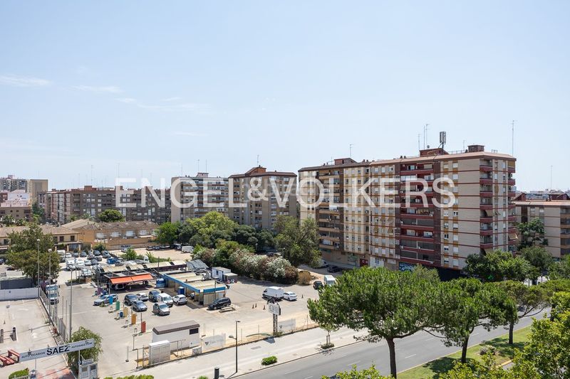Foto 7402c6a9-0f78-4a54-b09f-a35b83bd4656. Pis amb calefacció aparcament piscina a Nou Campanar Valencia