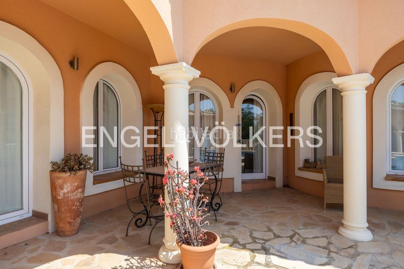 Foto bb15bbe9-e4ee-4b81-9520-b6cab3b737bc. Casa amb calefacció aparcament piscina a La Granadella - Costa Nova Xàbia