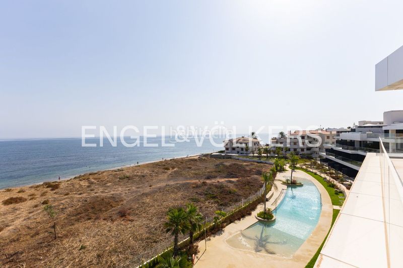 Foto c4ae43a9-97f1-42e3-906b-3a2d520e07fd. Àtic amb calefacció aparcament piscina a El Palmar - Los Molinos Dénia