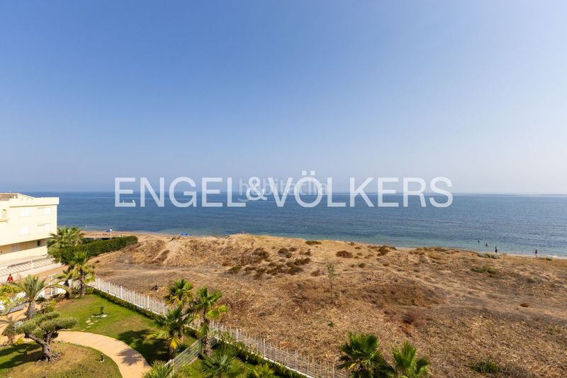 Foto f40bb8f2-7750-4dd5-8c01-ab8b55b8caf2. Àtic amb calefacció aparcament piscina a El Palmar - Los Molinos Dénia