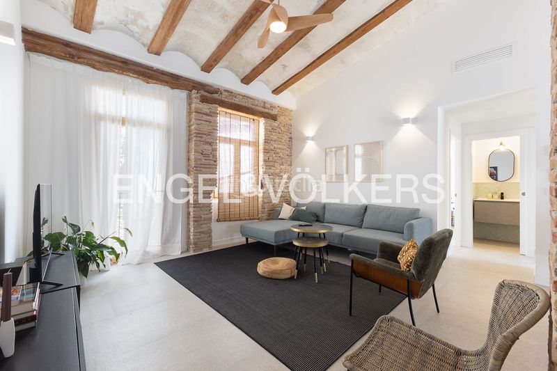 Foto 3c10a0c3-cf4c-4ea9-8588-378e63767cd0. Rent flat with heating in Trinitat Valencia