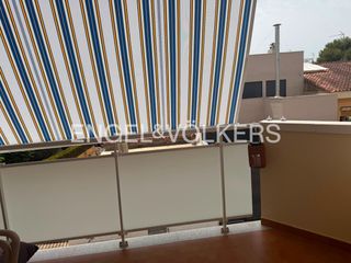 Lloguer Pis a Chilches. Alquiler solo agosto apartamento de 3 dormitorios con piscina y